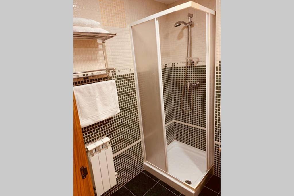 Apartamento Tara Apartment Caldas De Reis Ngoại thất bức ảnh